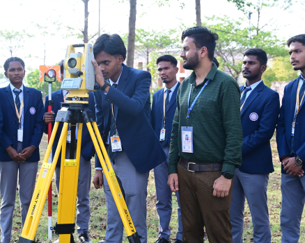 gumla Polytechnic College about